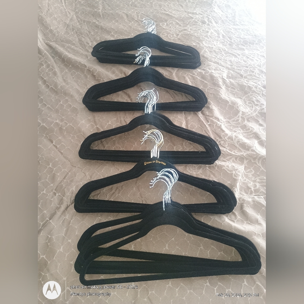 Velvet Wardrobe Non-slip Hangers Five Dozen Available Bundle